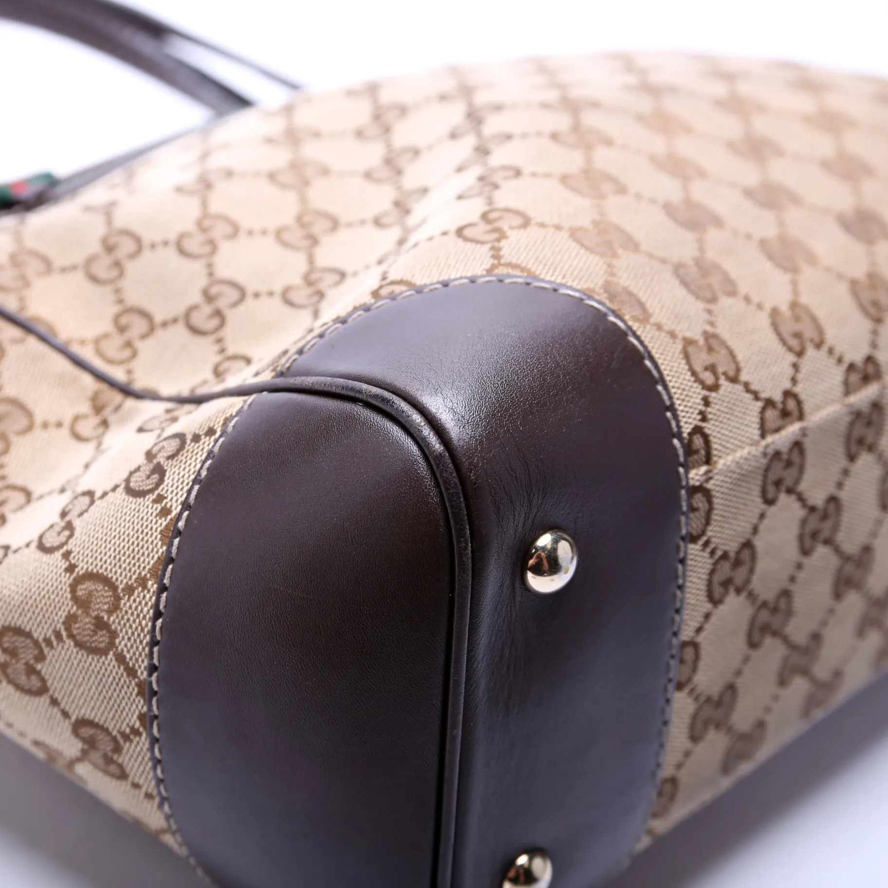 257061 GG Canvas Mayfair Medium Tote