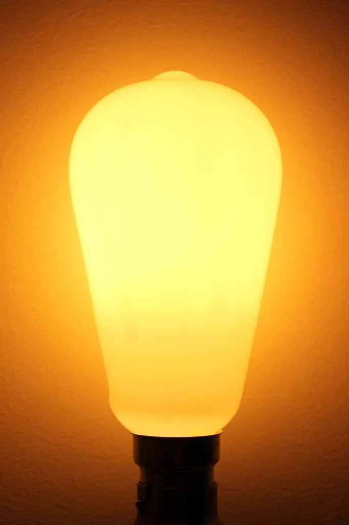 6W E27 Filament LED ST64 Teardrop 2200K Opal Bulb Dimmable