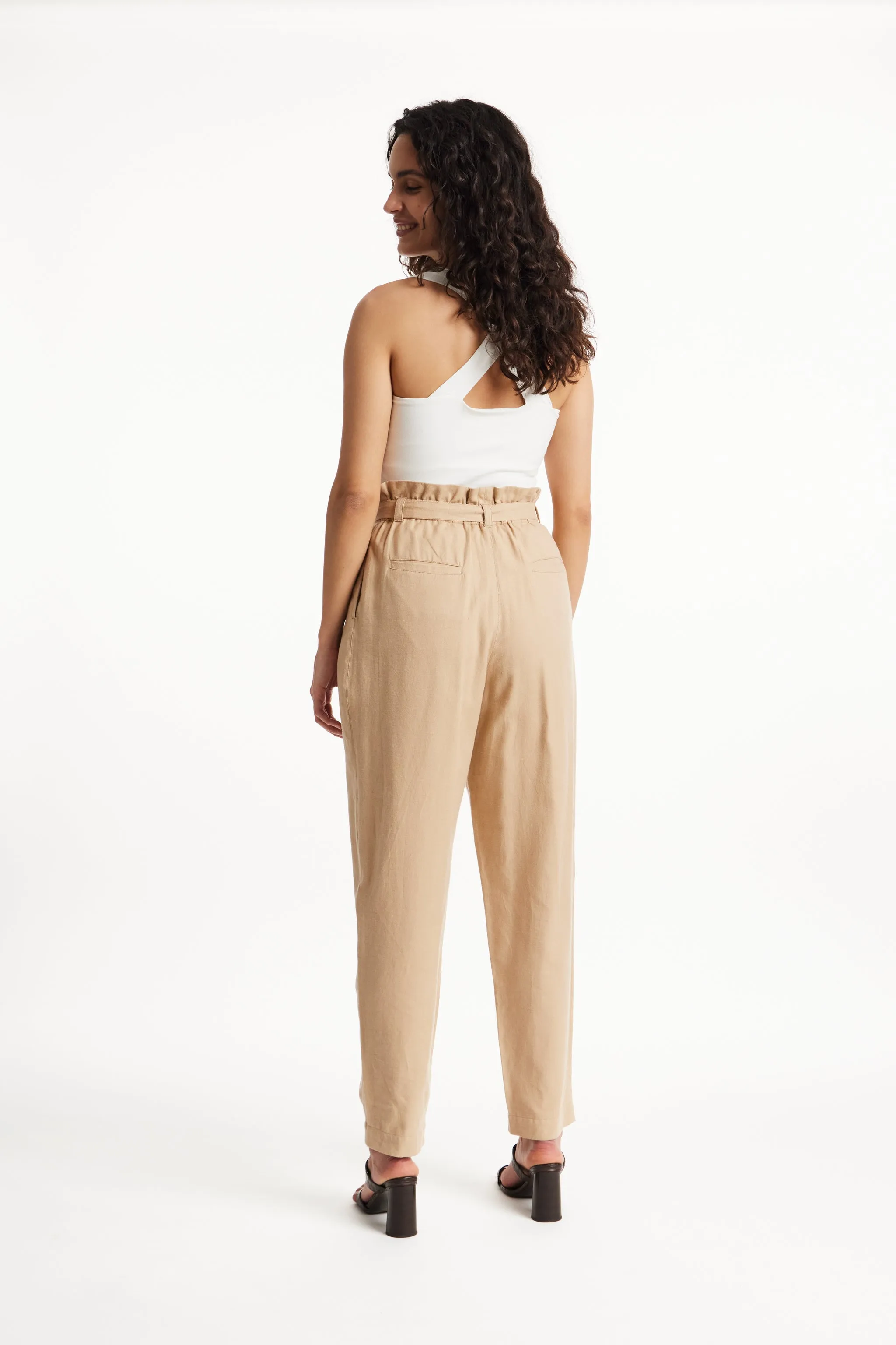 Briar Trousers in Sand