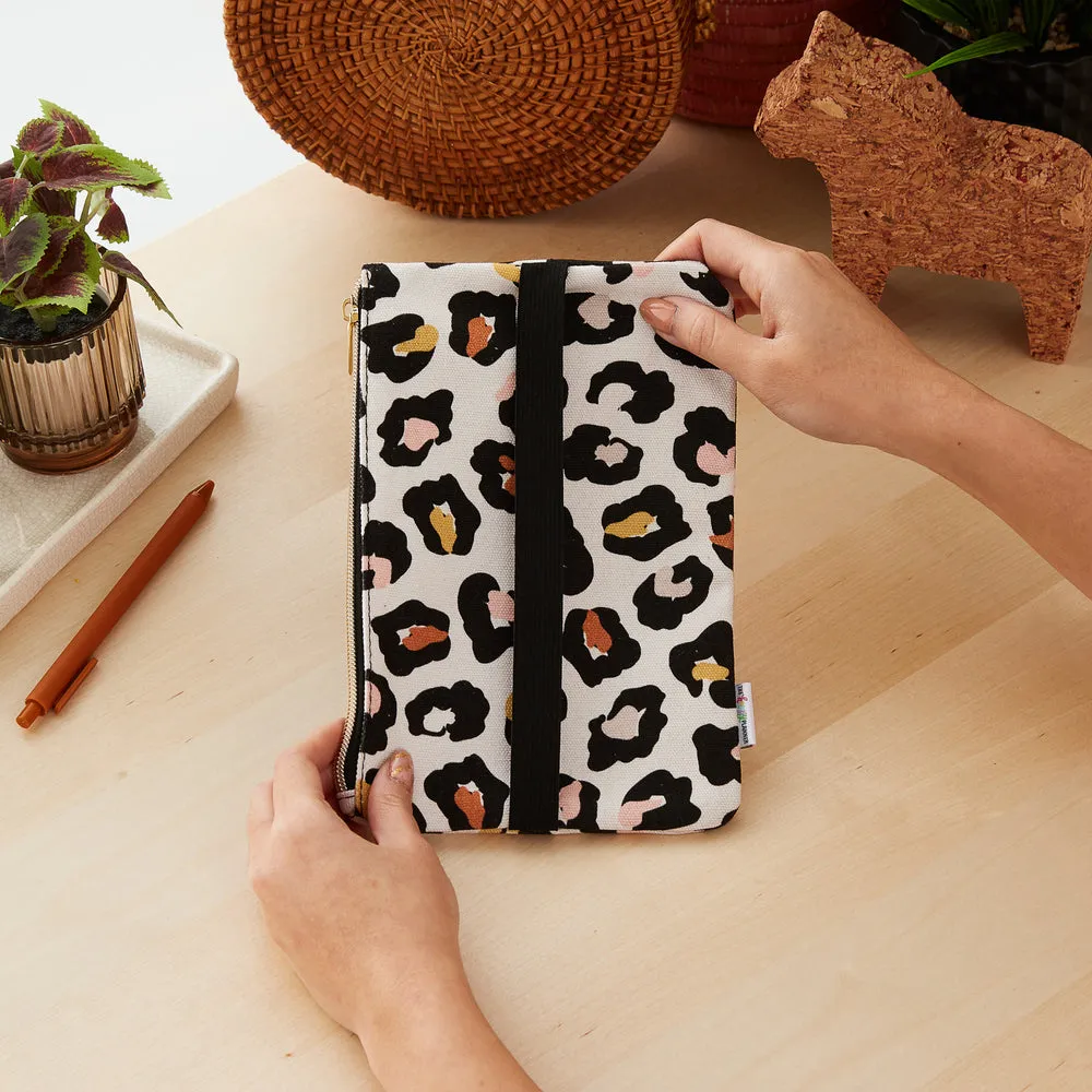 Classic Banded Pouch - Modern Wild