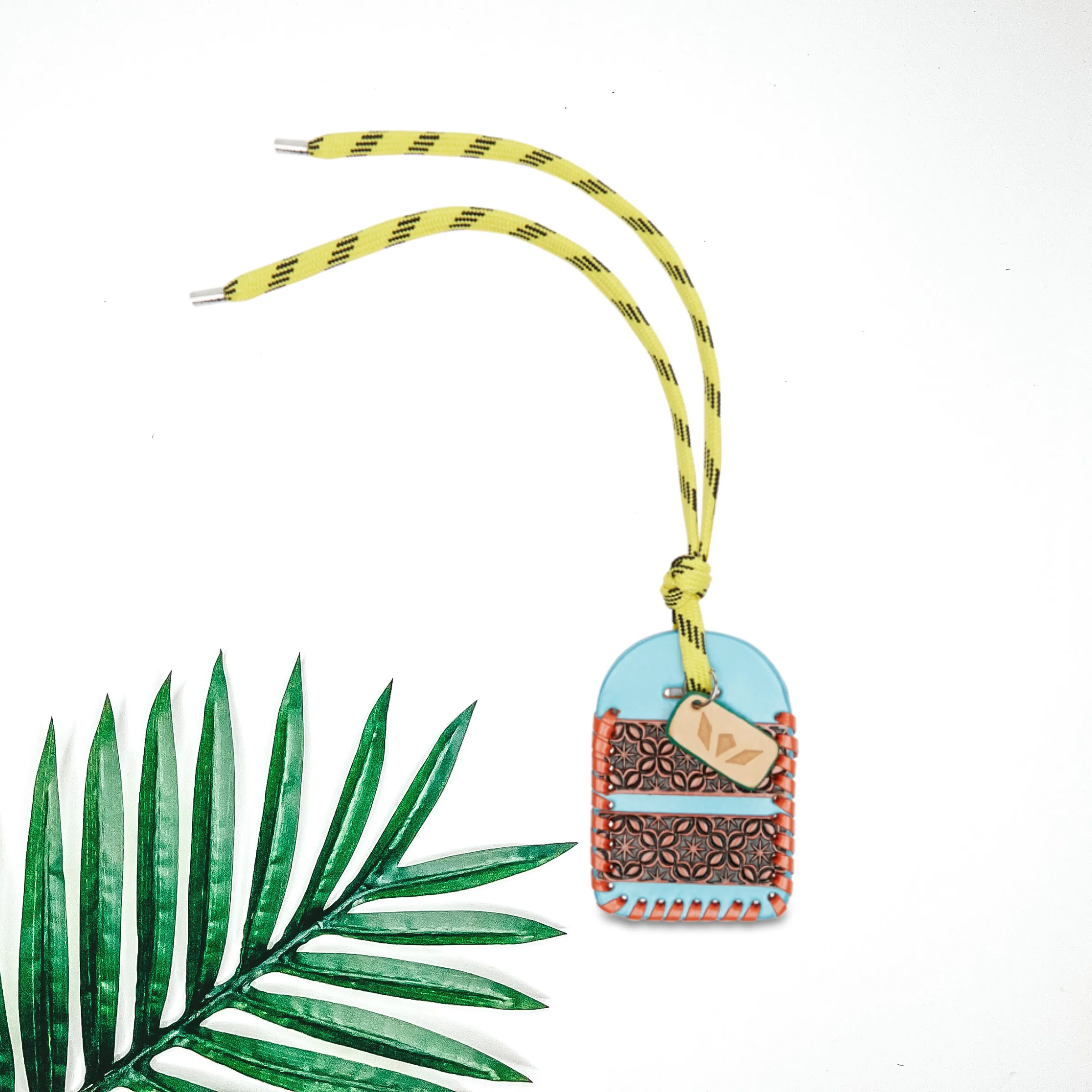 Consuela | Yola Luggage Tag