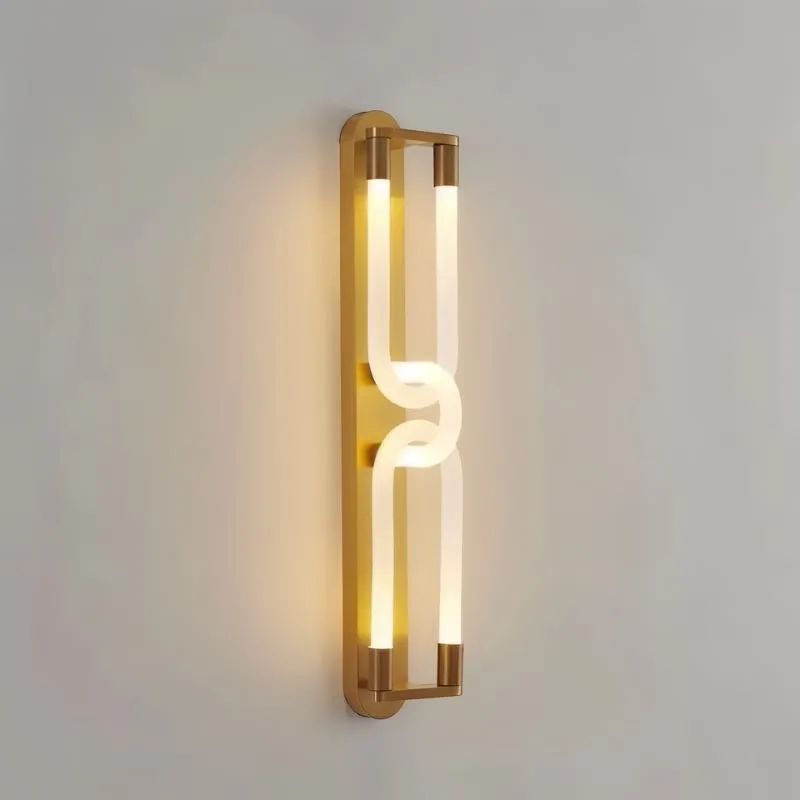 Coretta Wall Lamp