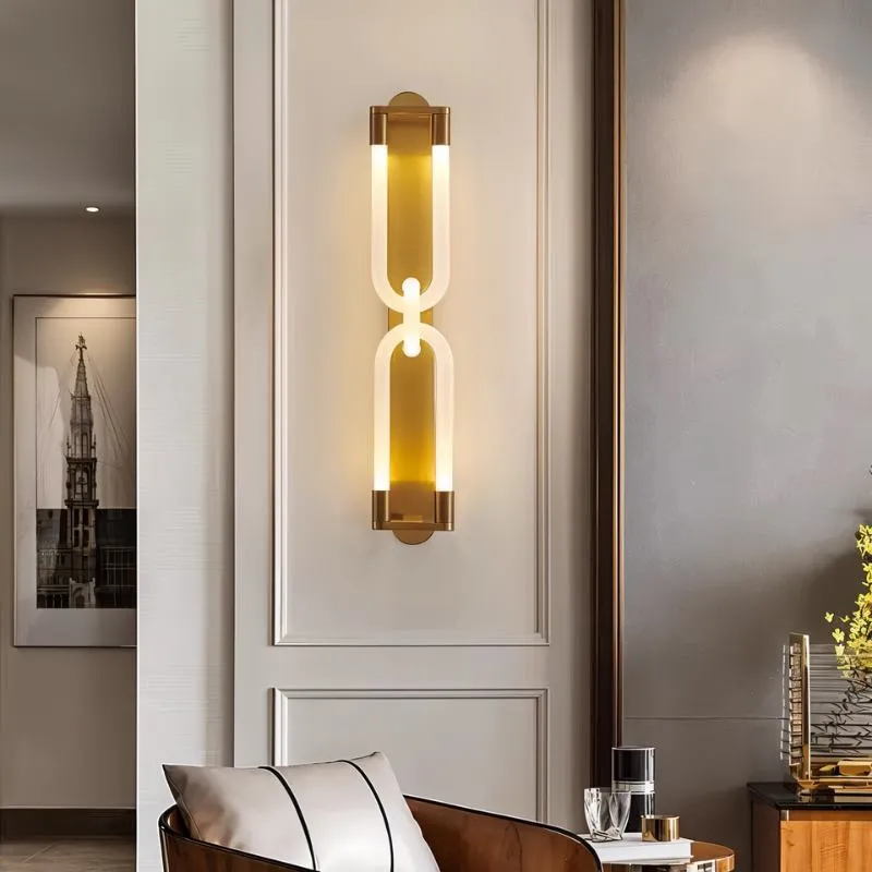 Coretta Wall Lamp