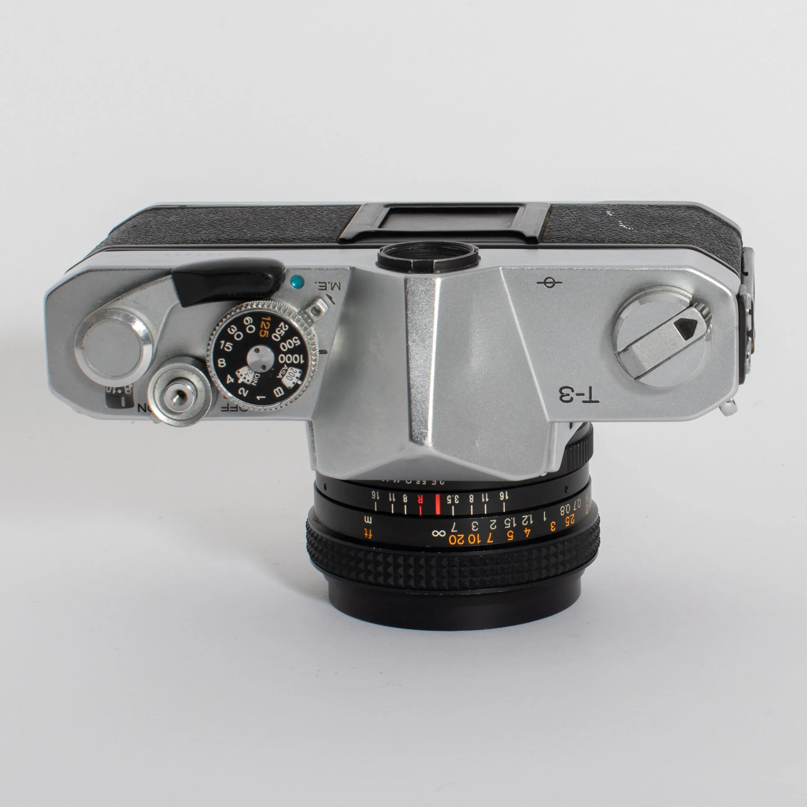 Konica Autoreflex T3 with 28mm f/3.5 Lens