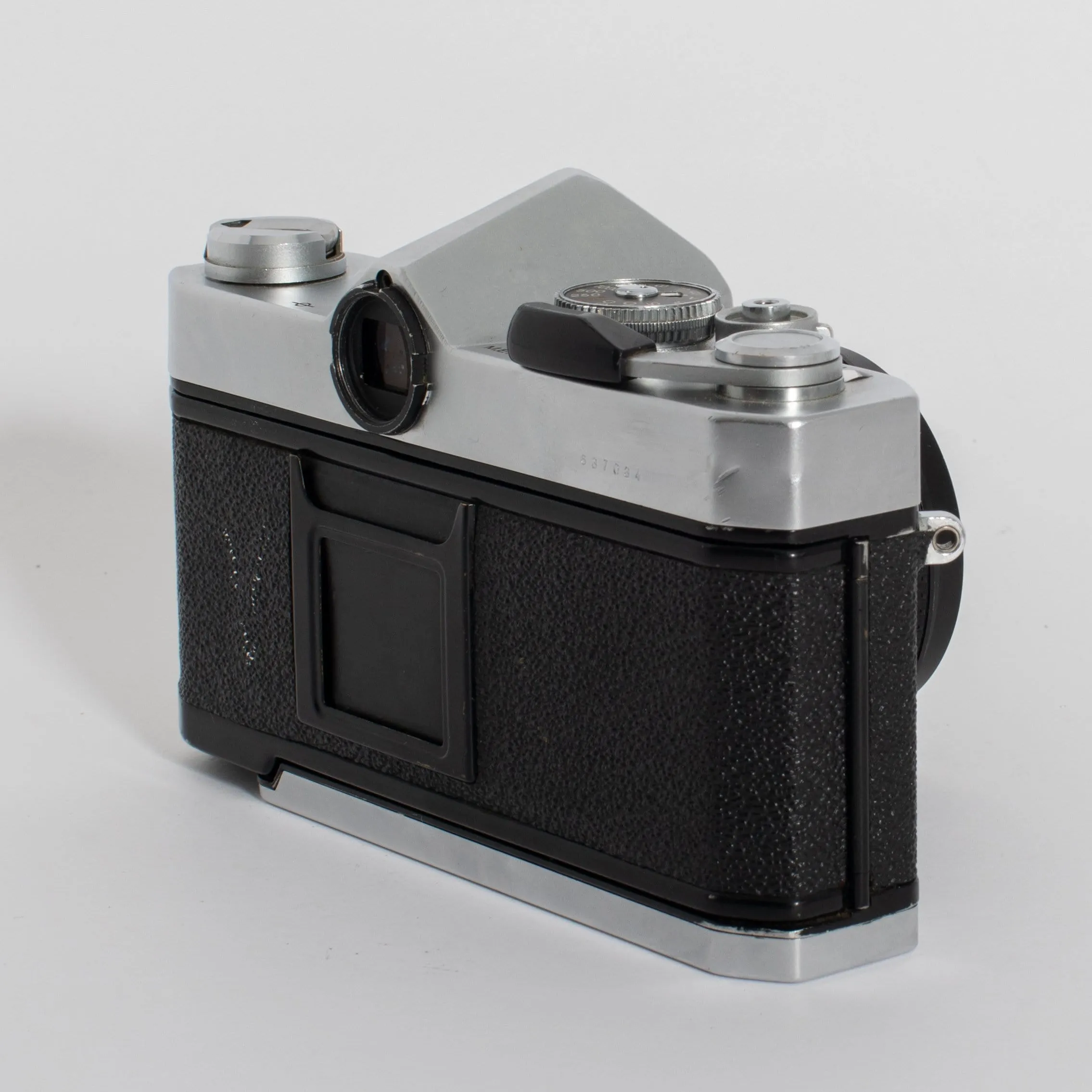 Konica Autoreflex T3 with 28mm f/3.5 Lens