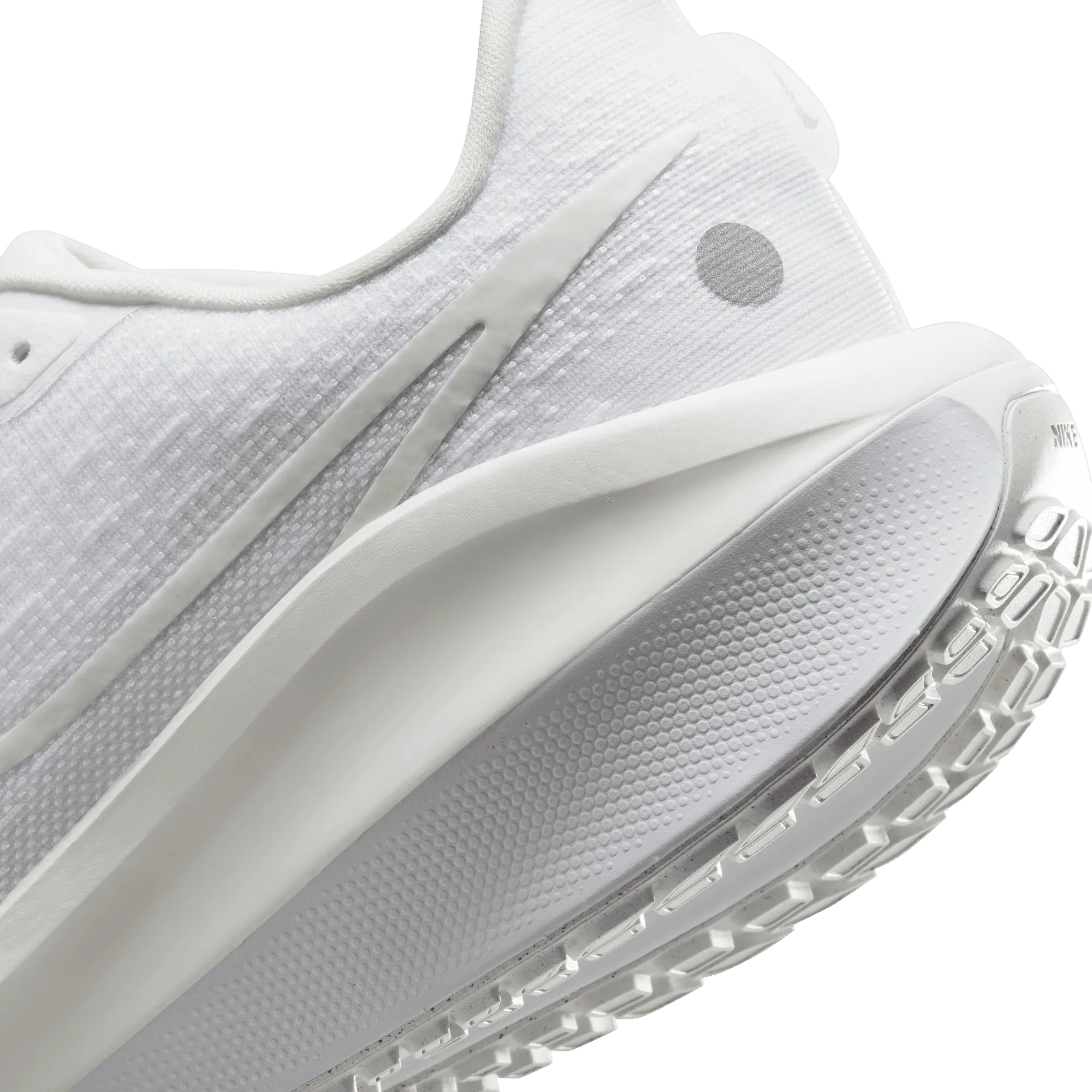 Men’s Vomero 17 (101 - White/Platinum Tint-Summit White)