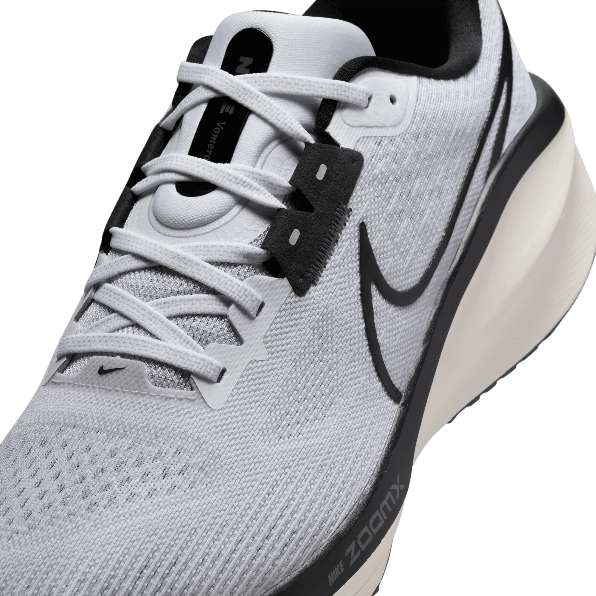 Men’s Vomero 17 (104 - White/Black-Pure Platinum-Vintage Green)