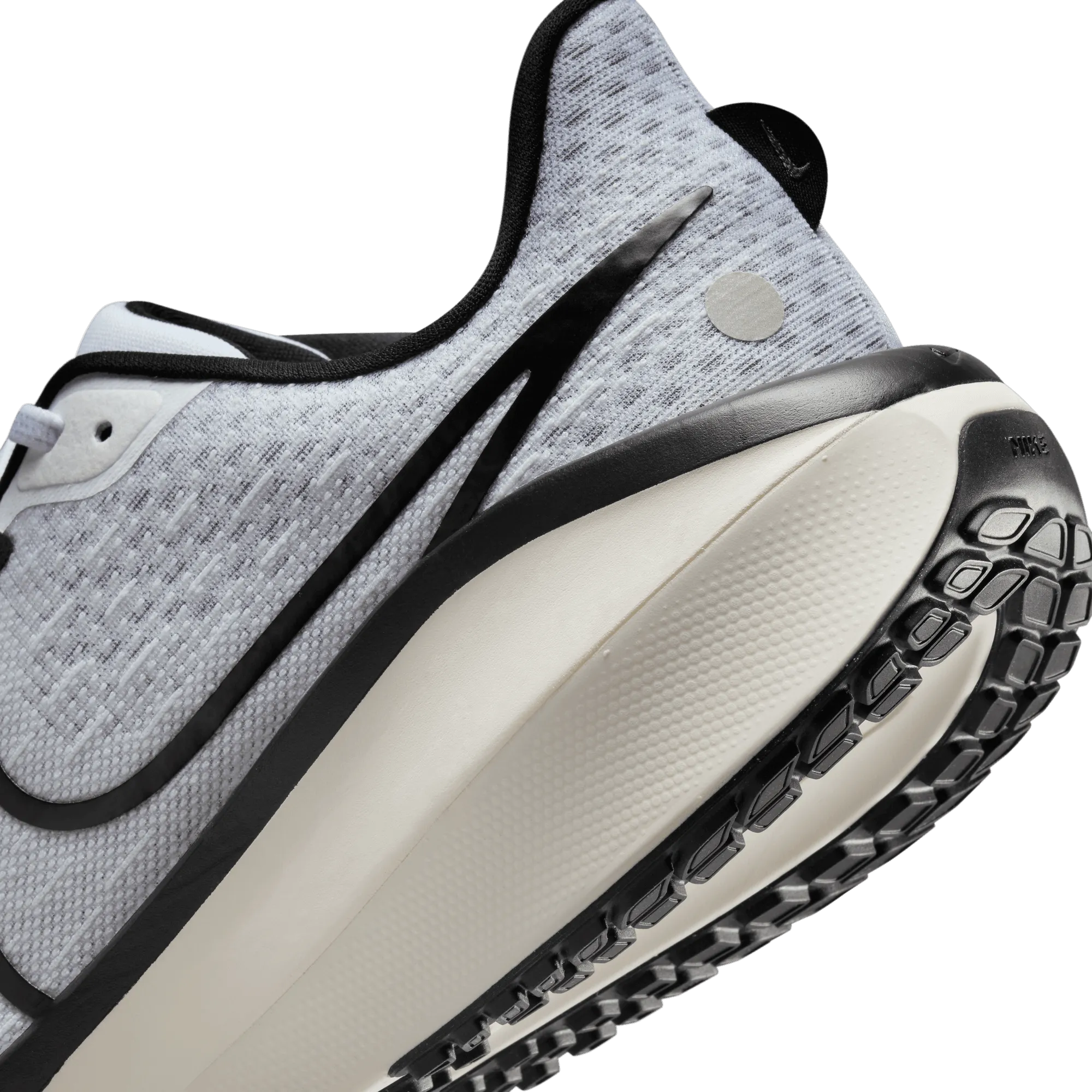 Men’s Vomero 17 (104 - White/Black-Pure Platinum-Vintage Green)