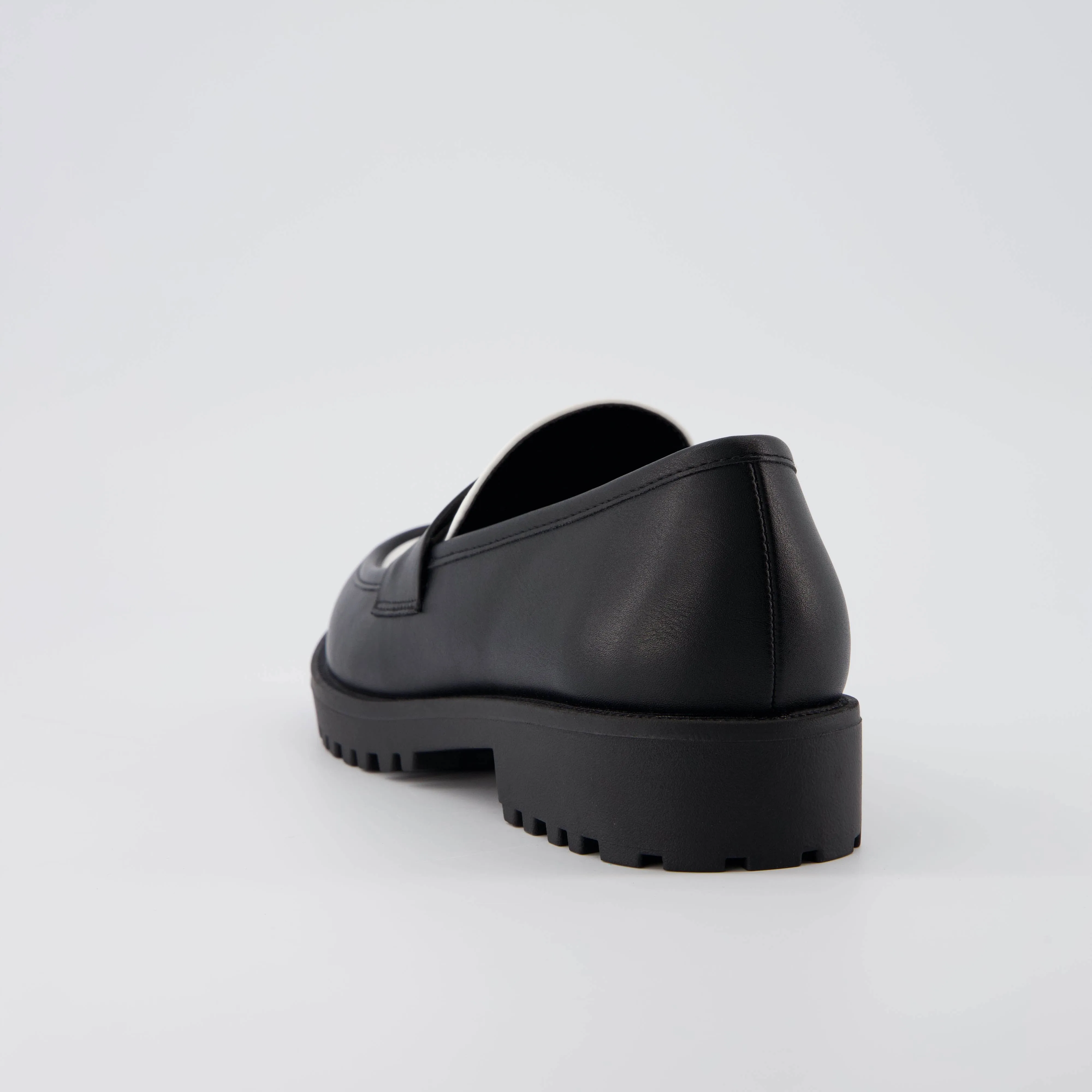 Reggio Contrast Slip On Loafer
