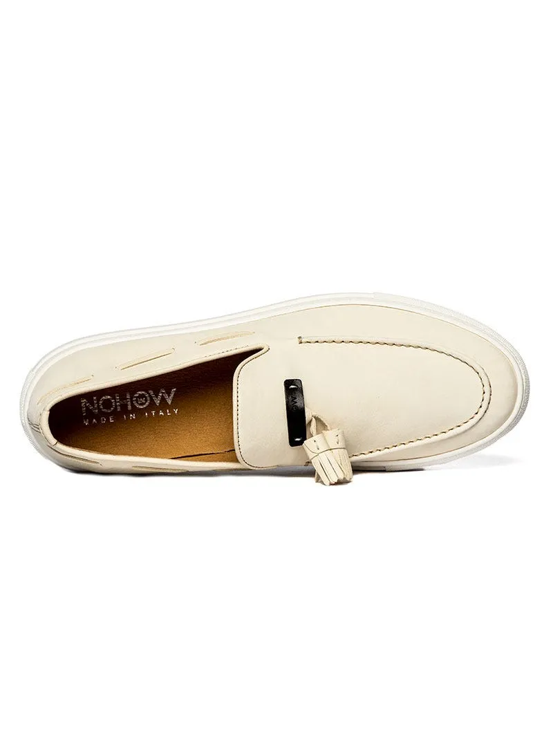 SLIP-ON LEATHER SHOES IN CREAM