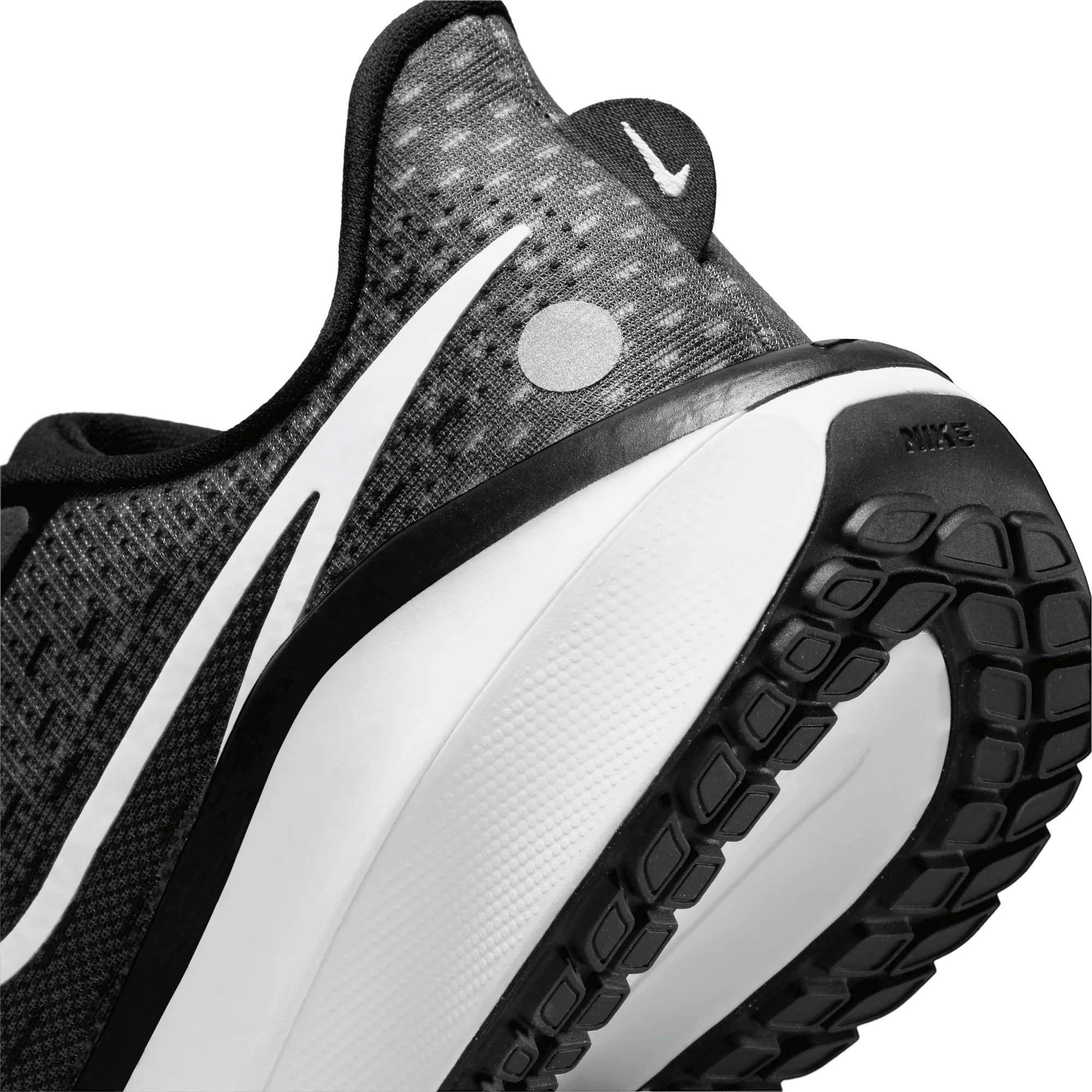 Women's Vomero 17 (001 - Black/White-Anthracite)