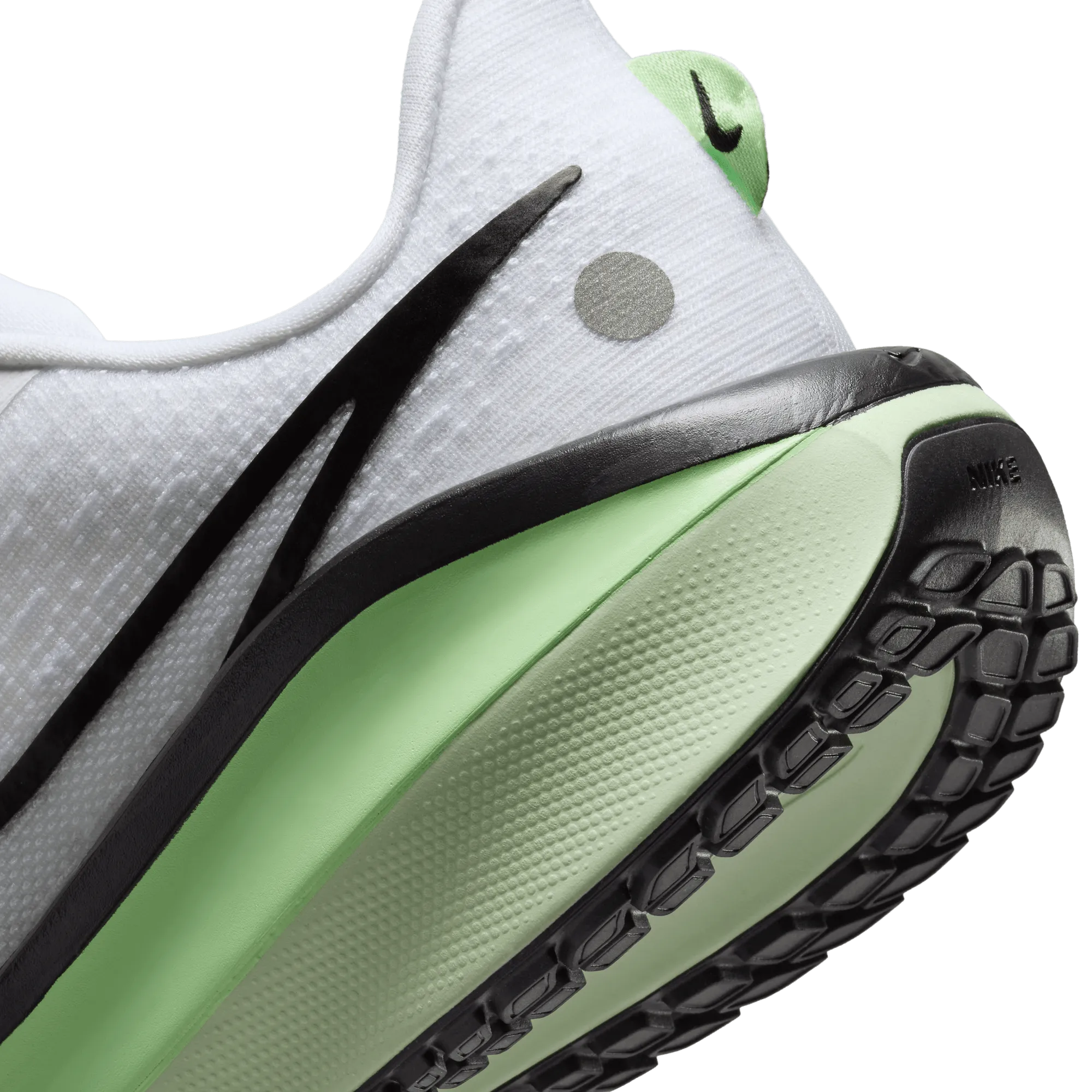 Women's Vomero 17 (100 - White/Black-Vapor Green-Green Strike)